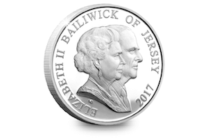 platinum wedding silver 5 pound proof coin obverse - New one-year only double portrait released to celebrate The Queen and Prince Philip’s 70 years of marriage